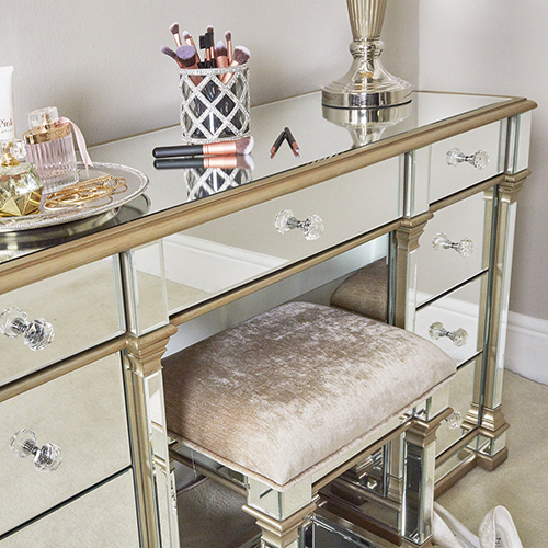 Gold mirrored dressing table hotsell